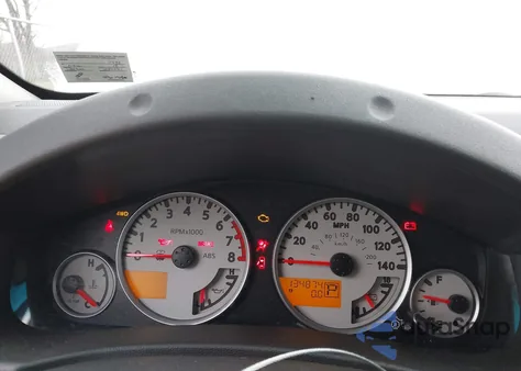 2013 Nissan Frontier Pro-4X z USA, uszkodzony, nr VIN 1N6AD0EV6DN737349